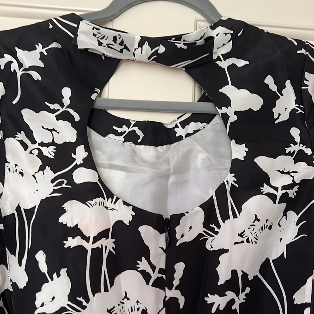 Kate Spade floral silk dress size 2 EUC - Picture 2 of 3